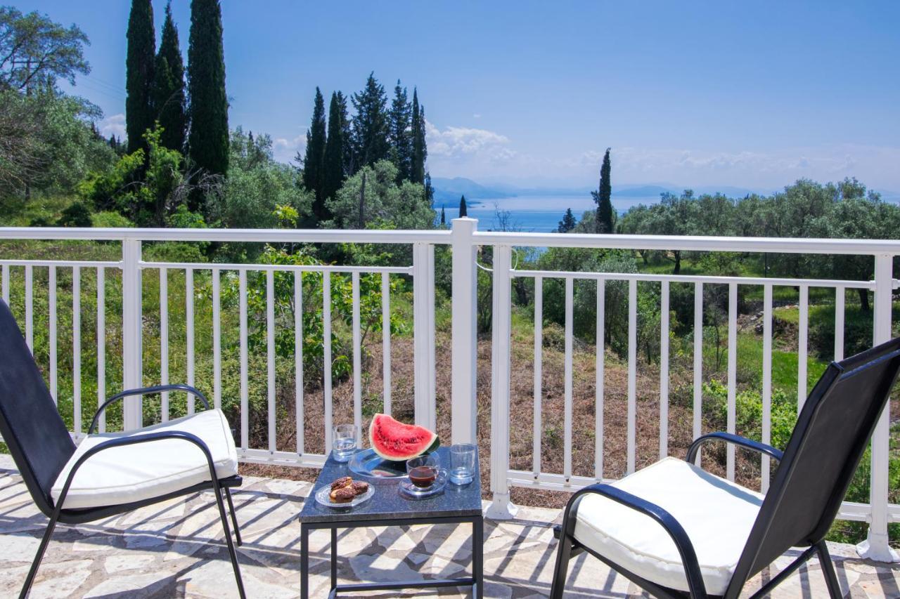 Grande Terra Villas With Swimming Pool Spartylas Extérieur photo