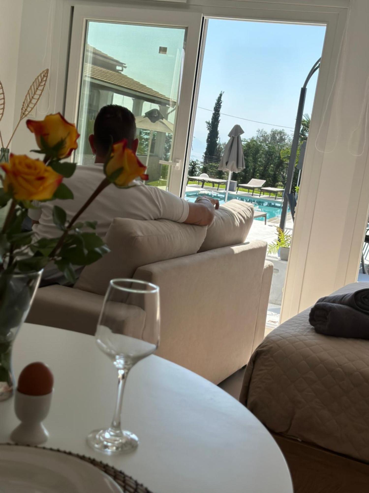 Grande Terra Villas With Swimming Pool Spartylas Extérieur photo