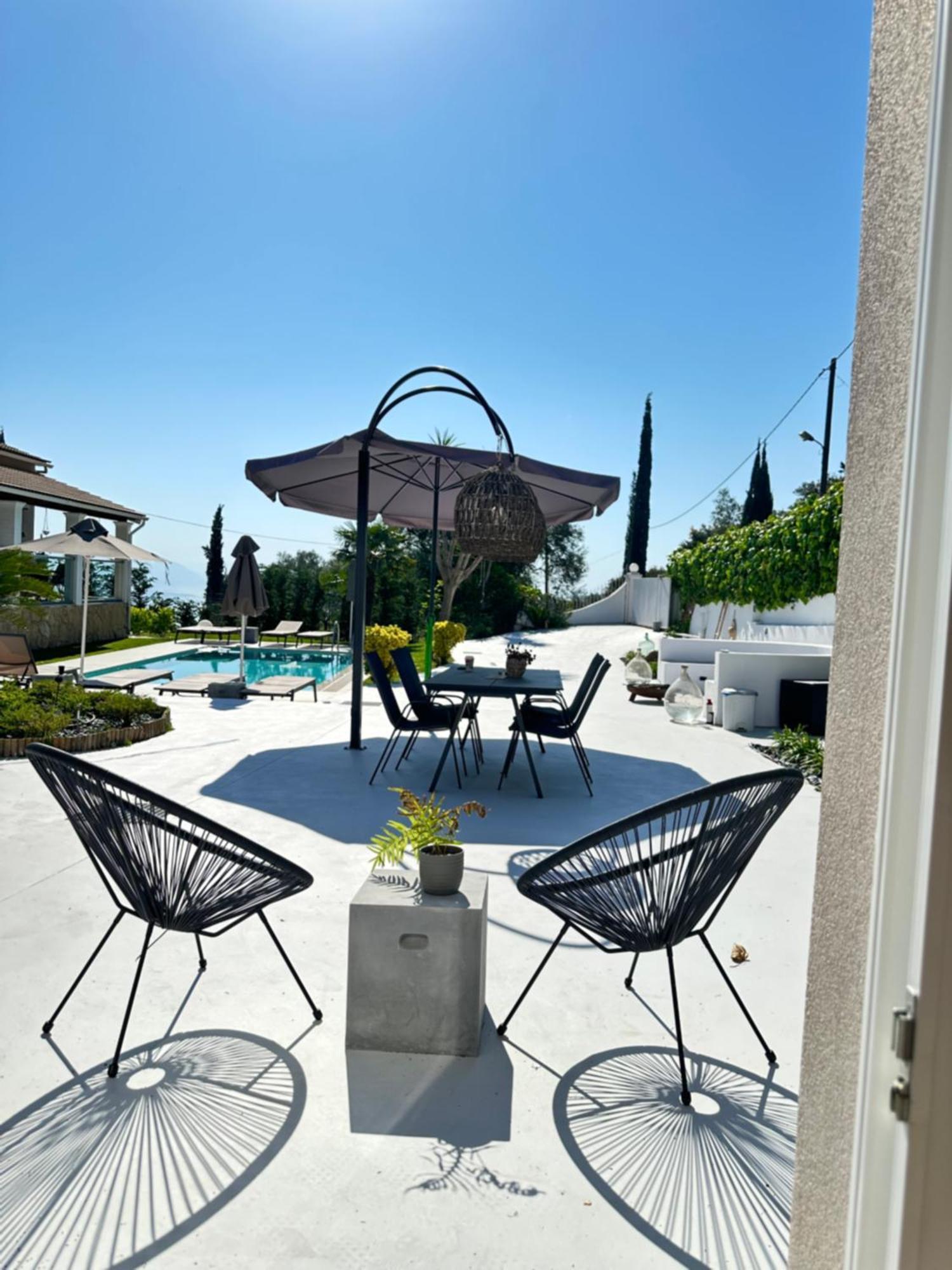 Grande Terra Villas With Swimming Pool Spartylas Extérieur photo